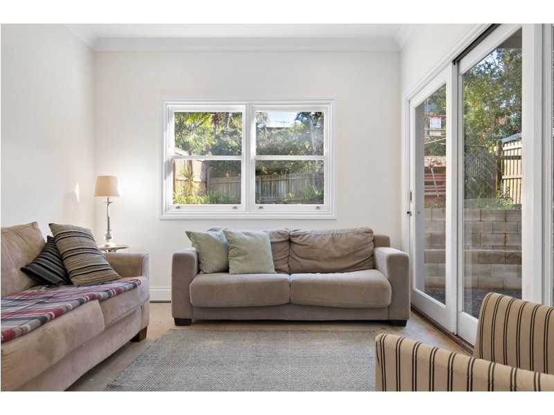 24 Todd Street, Shorncliffe QLD 4017