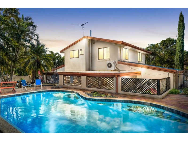 2 Bodiam Court, Strathpine QLD 4500