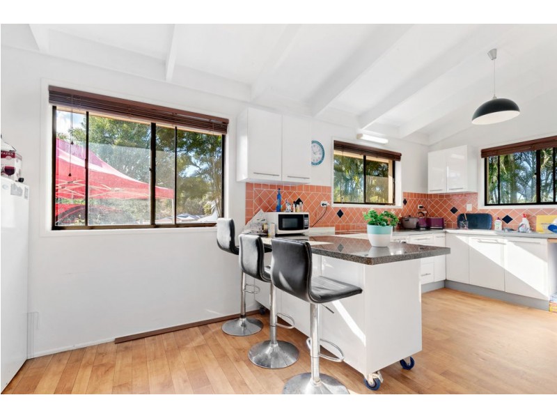 2 Bodiam Court, Strathpine QLD 4500