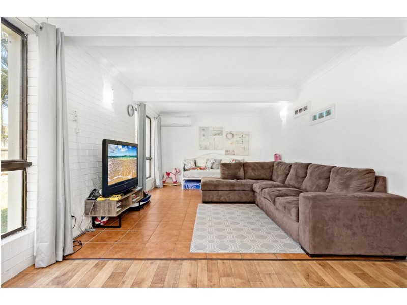 2 Bodiam Court, Strathpine QLD 4500