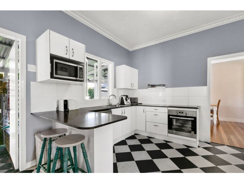 21 Adams St, Deagon QLD 4017