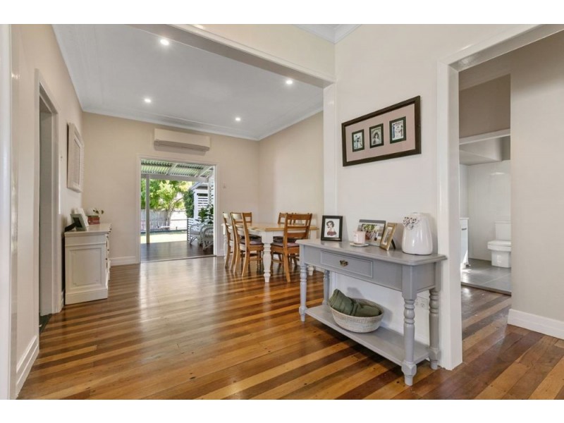 21 Adams St, Deagon QLD 4017