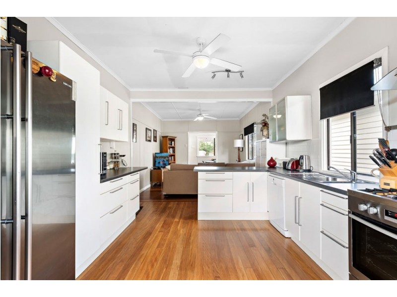 35 Adams Street, Deagon QLD 4017