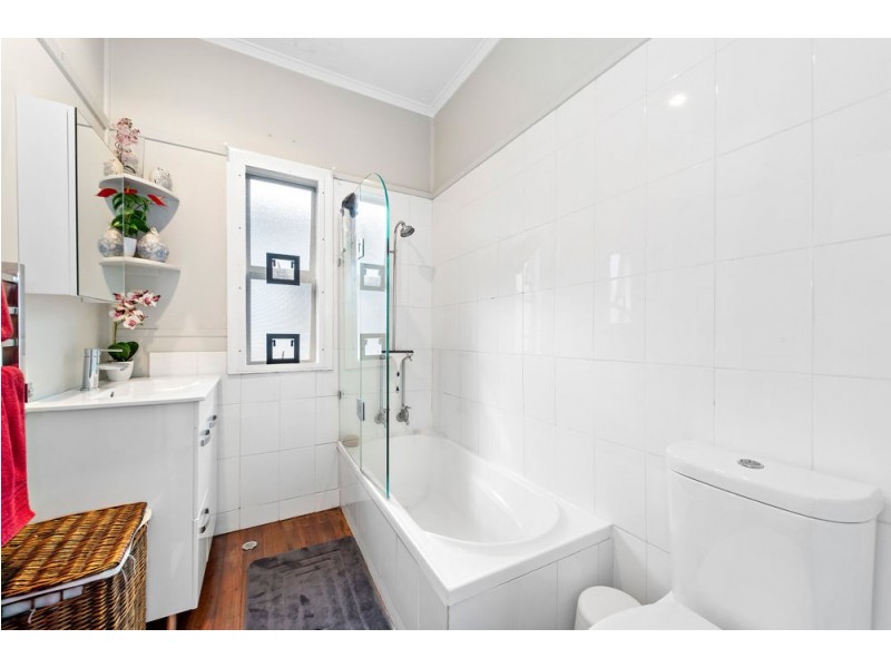 35 Adams Street, Deagon QLD 4017