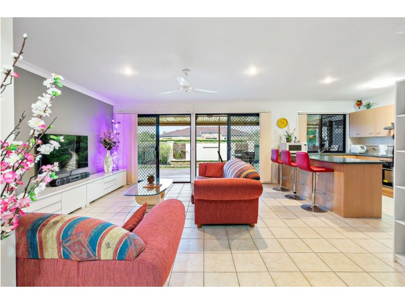 96 Denning Road, Bracken Ridge QLD 4017