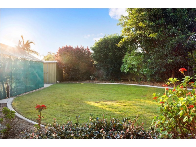 5 Renoir Court, Rothwell QLD 4022