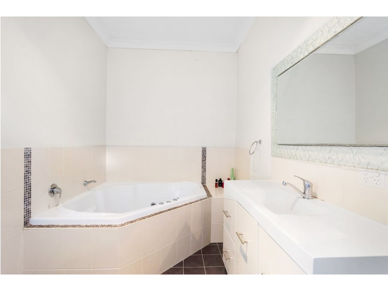 2 Mustang Street, Bracken Ridge QLD 4017