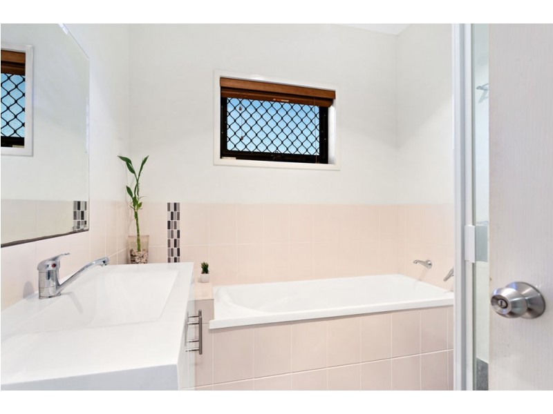 2 Mustang Street, Bracken Ridge QLD 4017