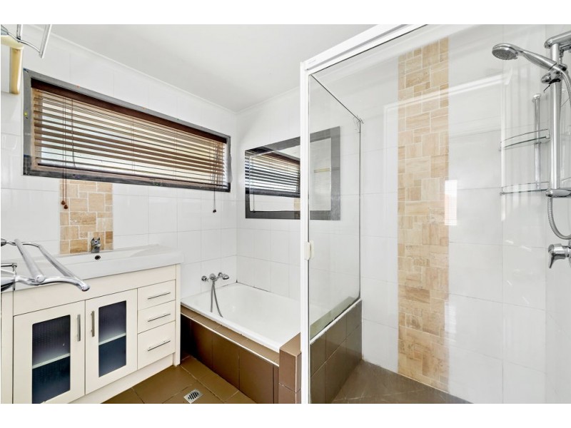 160 Roghan Rd, Taigum QLD 4018