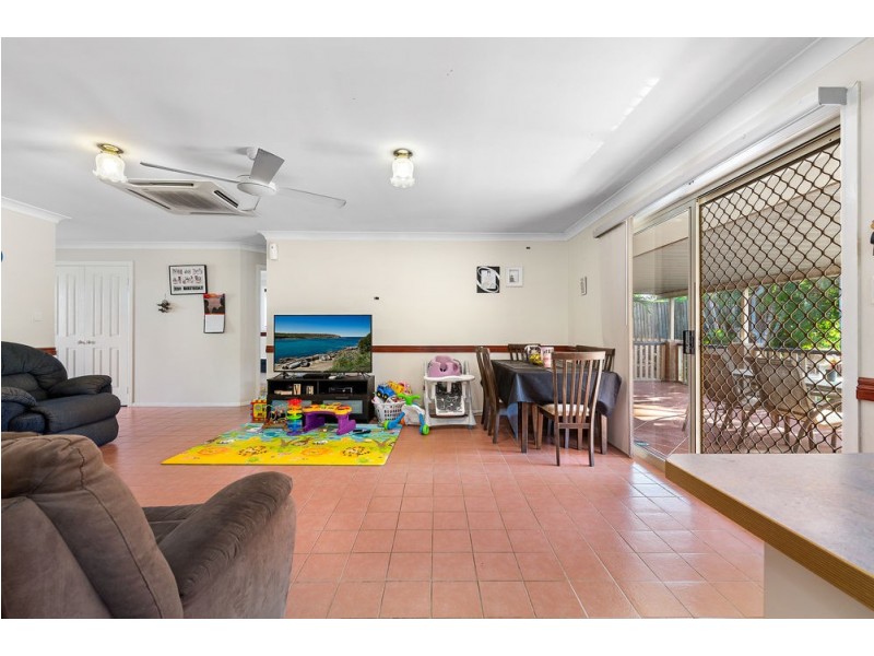 20 Balstrup Road North, Kallangur QLD 4503