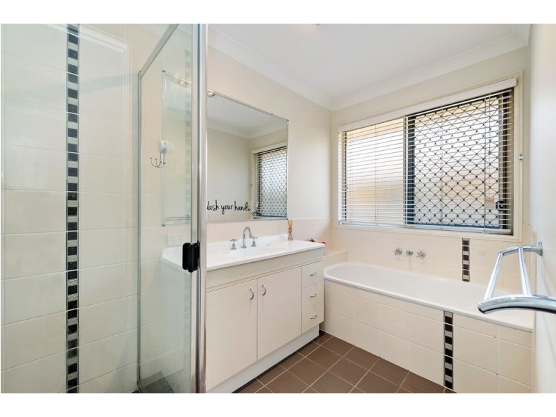 10 Moriarty Place, Bald Hills QLD 4036