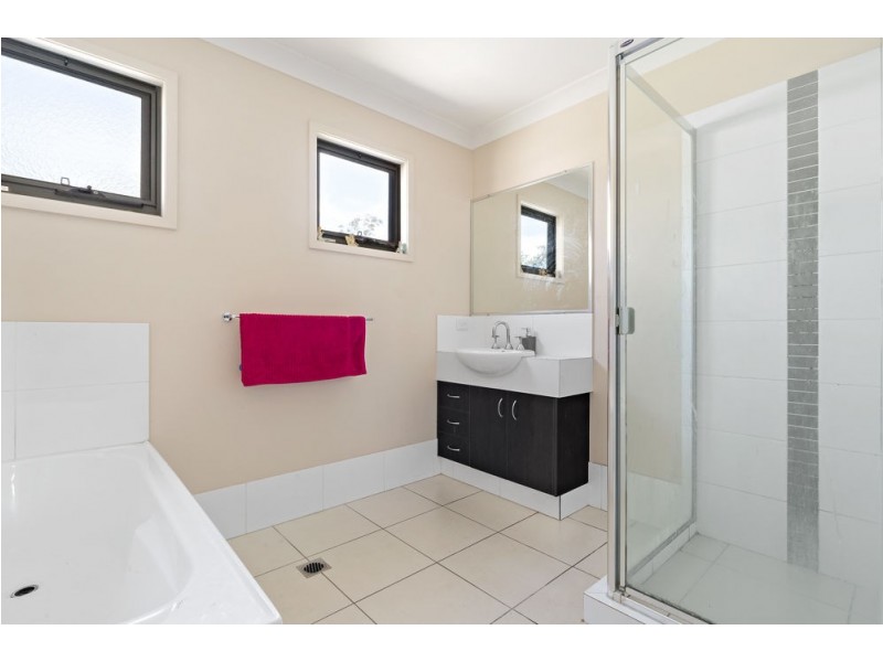 6 Moonlight Lane, Coomera QLD 4209