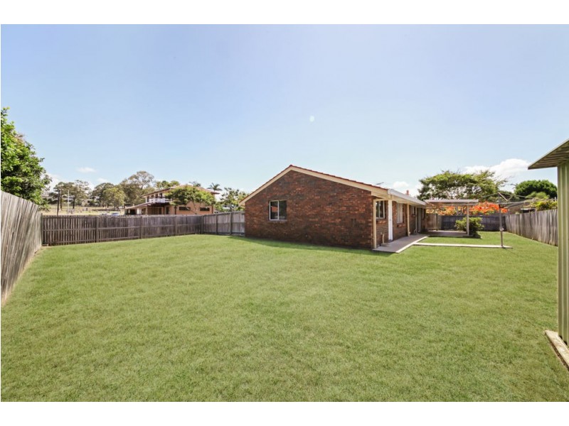 11 Greenore Street, Bracken Ridge QLD 4017