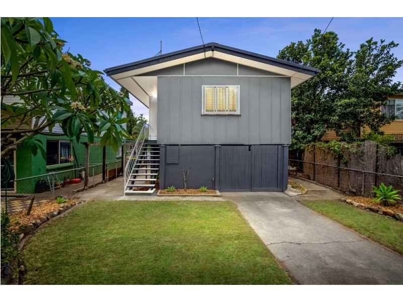 25 Miles Street, Bald Hills QLD 4036