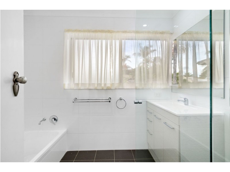 48 Woondaree Street, Bracken Ridge QLD 4017