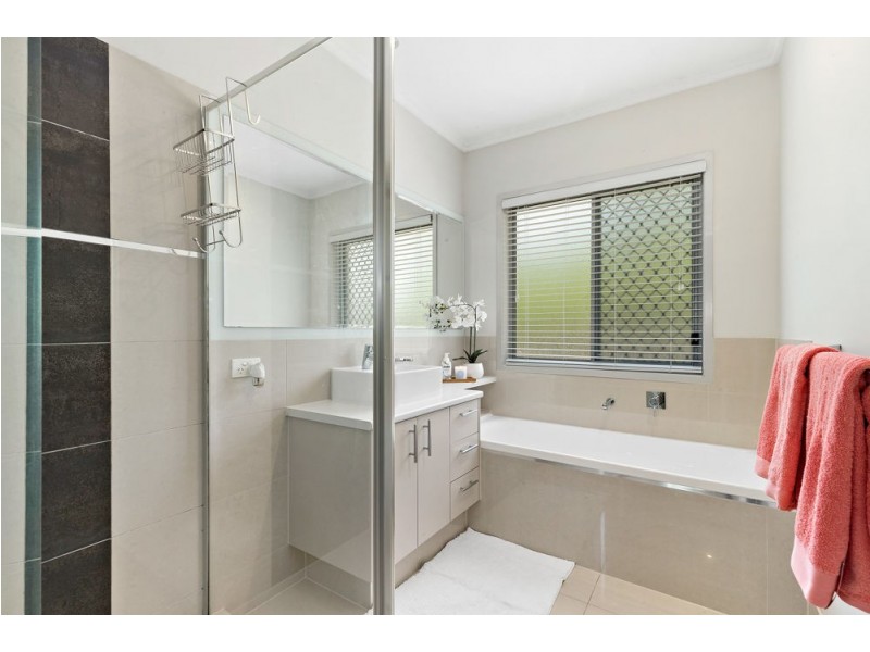 7 Twickenham Place, Bald Hills QLD 4036