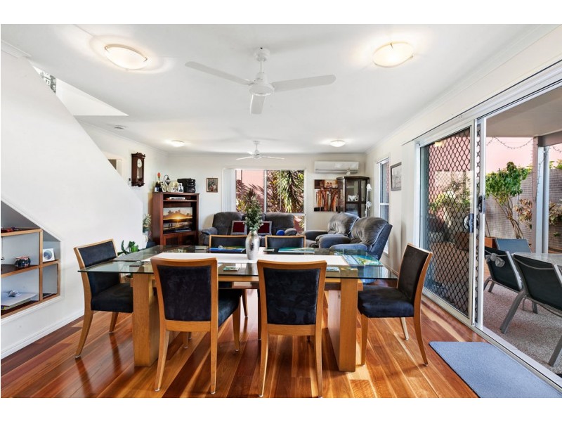 2/29 North Street, Caloundra QLD 4551