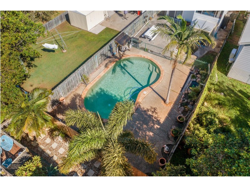 8 Dickson Street, Brighton QLD 4017