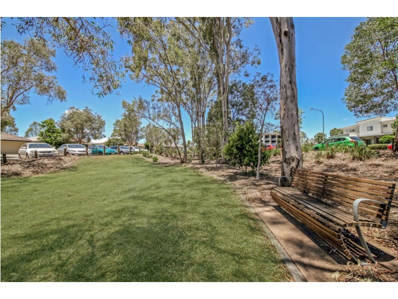 11 Carnarvon Crescent, Fitzgibbon QLD 4018