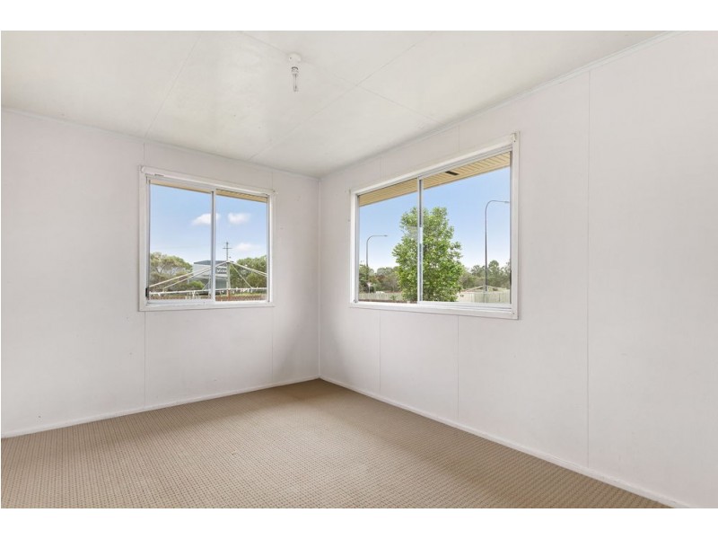 9 Palm Parade, Caboolture South QLD 4510