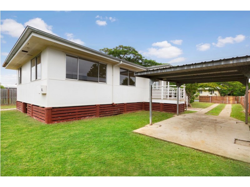 9 Palm Parade, Caboolture South QLD 4510