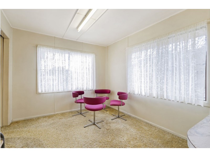 21 Herbert Street, Brighton QLD 4017