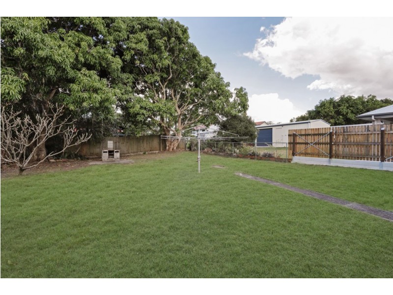 21 Herbert Street, Brighton QLD 4017