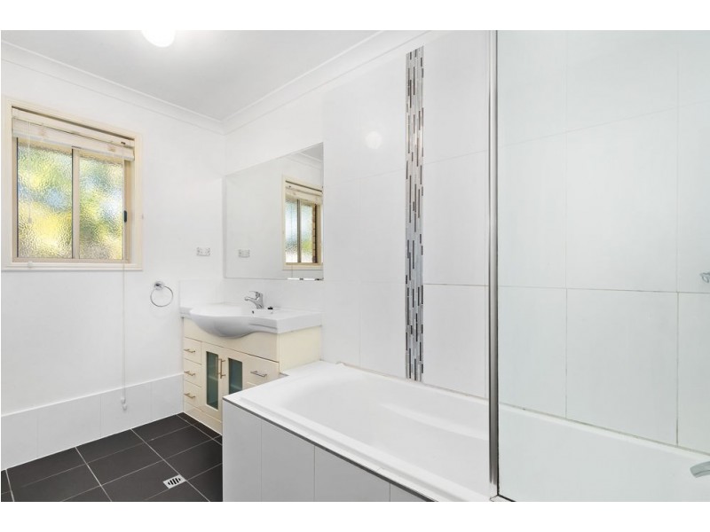 16 Akuna Way, Mango Hill QLD 4509