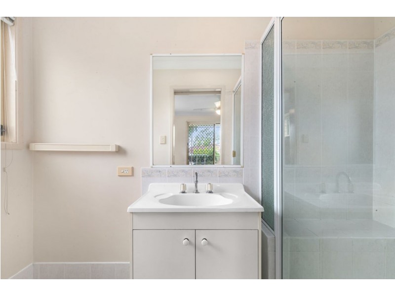 2 Gawler Crescent, Bracken Ridge QLD 4017