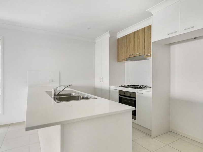 12 Gardenia Circuit, Dakabin QLD 4503