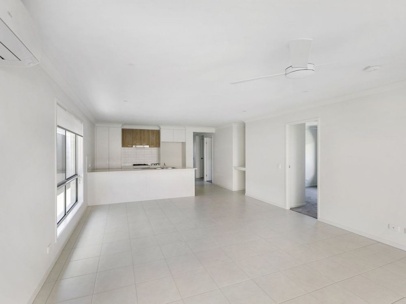 12 Gardenia Circuit, Dakabin QLD 4503