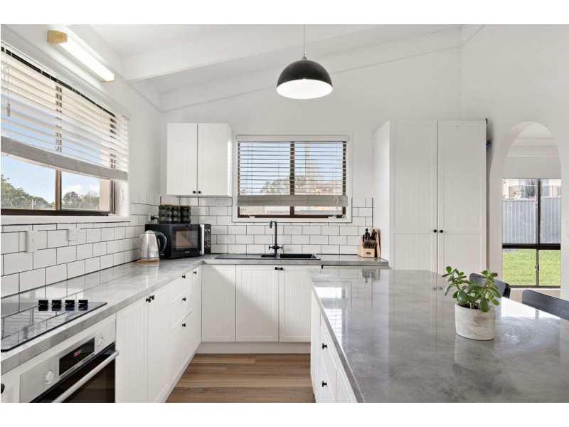 2 Bodiam Court, Strathpine QLD 4500