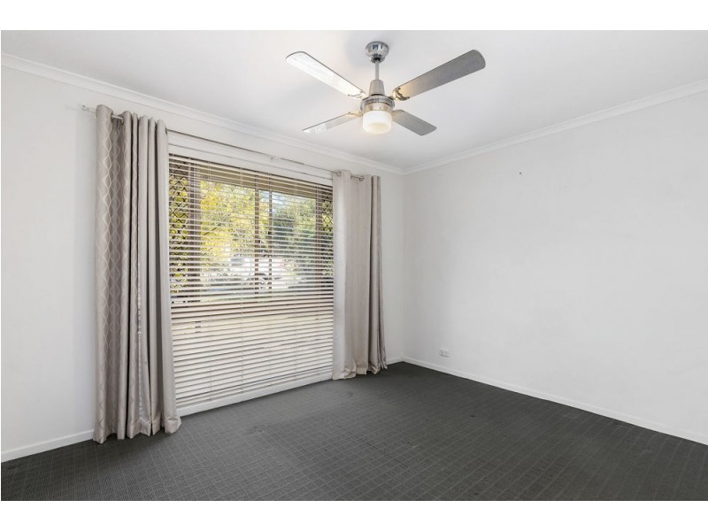 25 Voltaire Crescent, Petrie QLD 4502