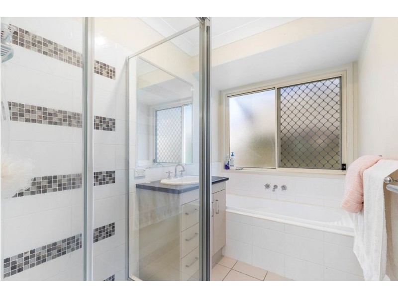 8 Trenton Court, Bracken Ridge QLD 4017