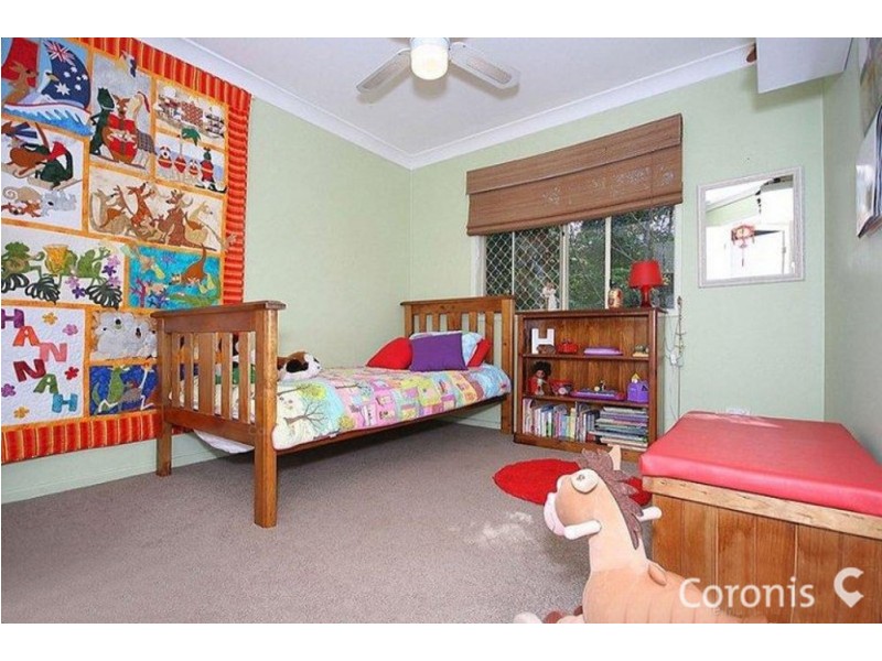 15 Timbarra Court, Petrie QLD 4502