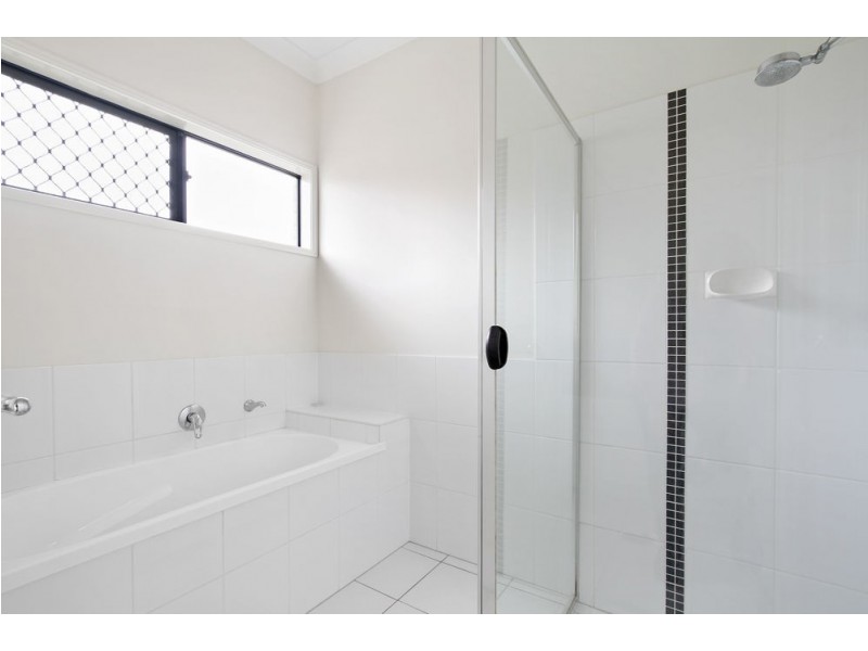 60 Benjamina Drive, Redbank Plains QLD 4301