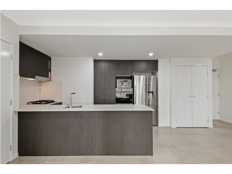 301/16 Curwen Terrace, Chermside QLD 4032