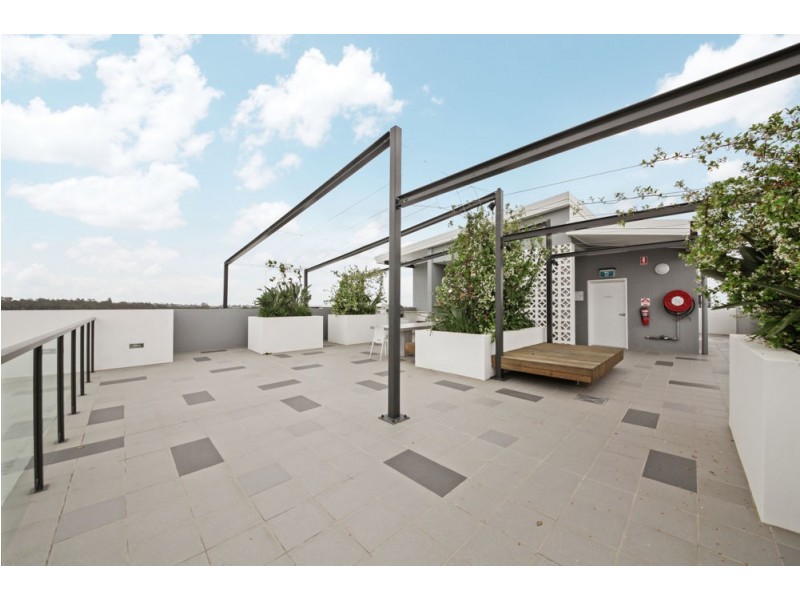 301/16 Curwen Terrace, Chermside QLD 4032