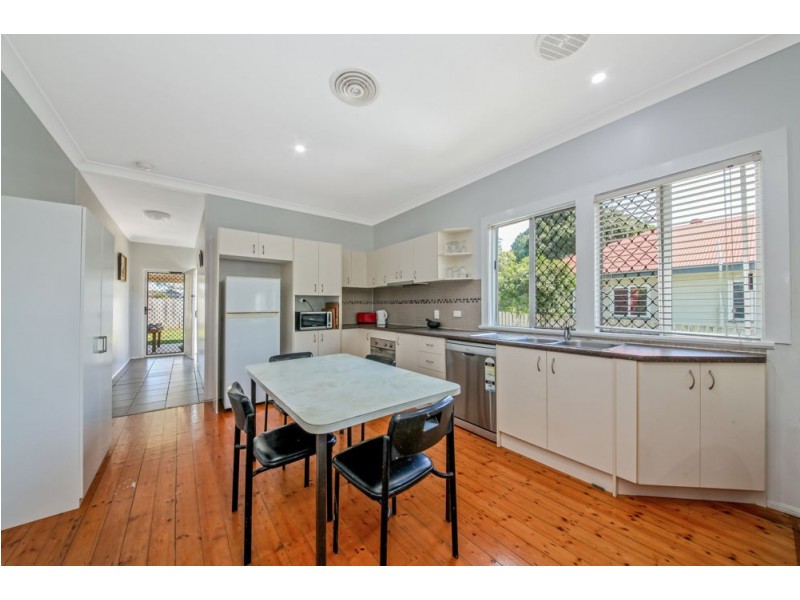 6 Slessar Street, Zillmere QLD 4034