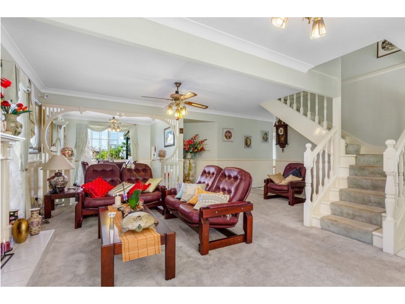 5 Hanlon Court, Collingwood Park QLD 4301