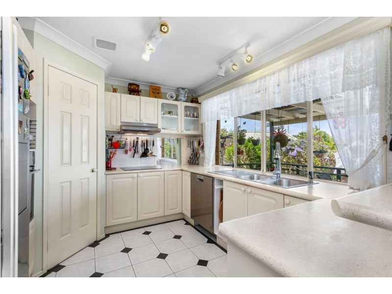 5 Hanlon Court, Collingwood Park QLD 4301