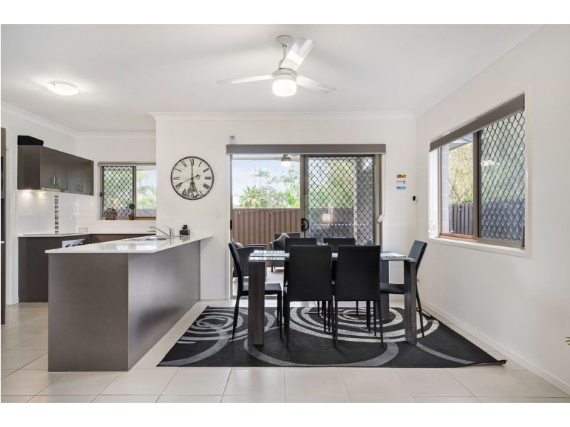 15/11-12 Tania Street, Bracken Ridge QLD 4017