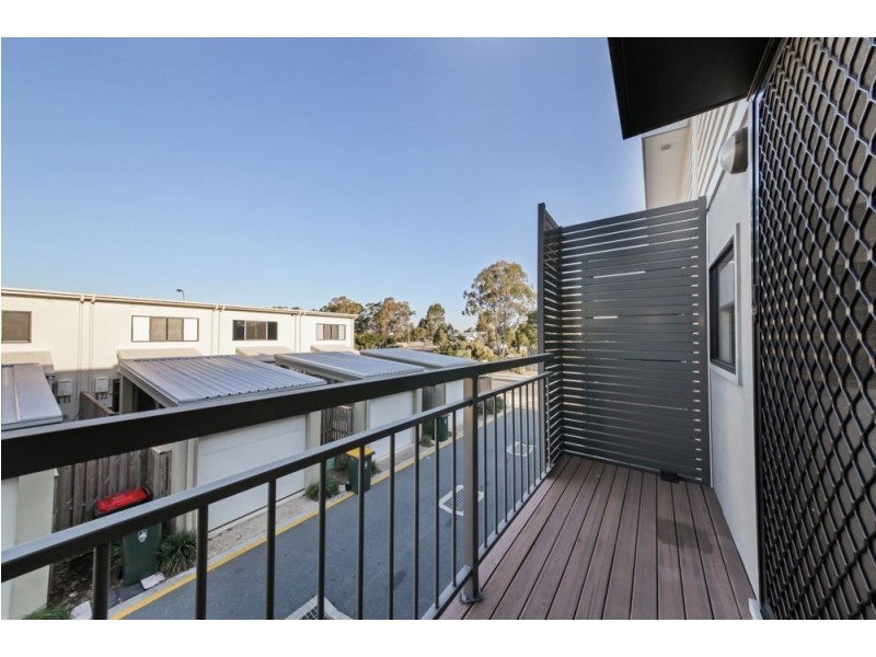 6 Jenolan Lane, Fitzgibbon QLD 4018