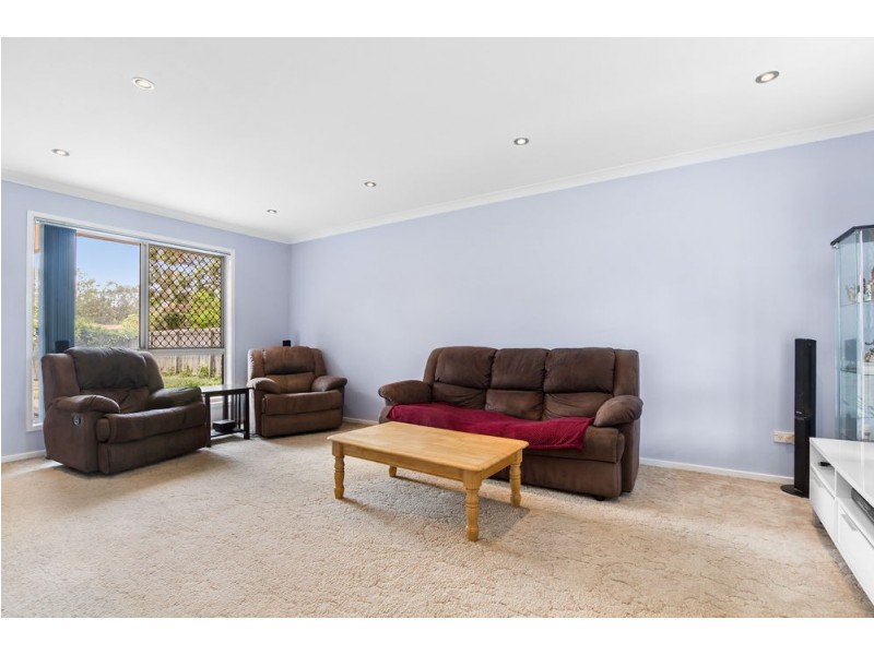 106 Cambridge Crescent, Fitzgibbon QLD 4018