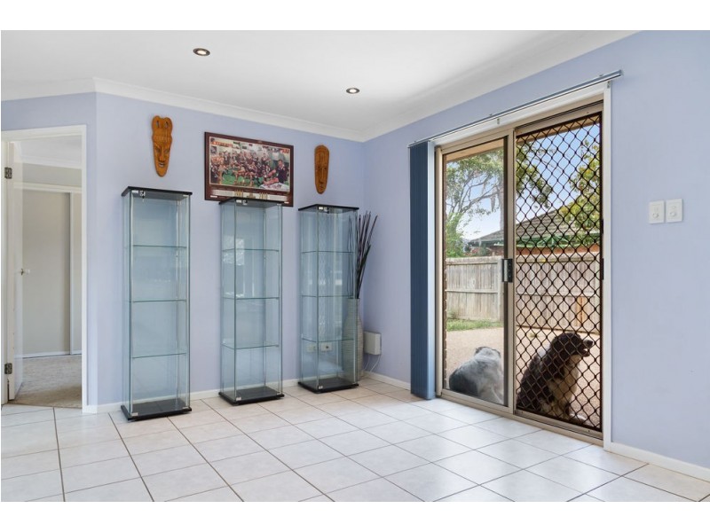 106 Cambridge Crescent, Fitzgibbon QLD 4018