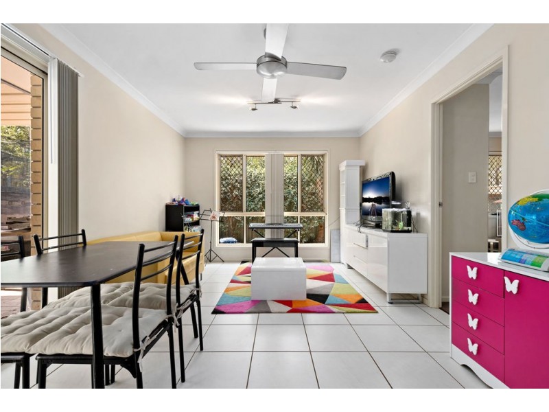 85 Cambridge Crescent, Fitzgibbon QLD 4018