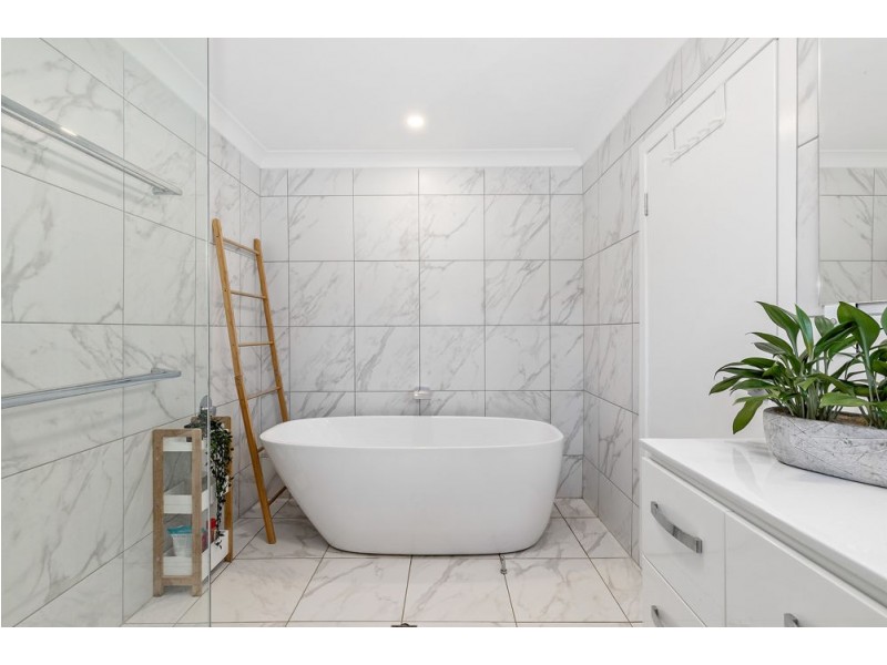 25 Darragh Street, Bracken Ridge QLD 4017