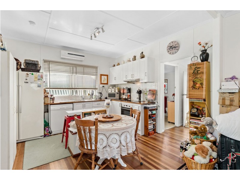 23 Long Street, Clontarf QLD 4019