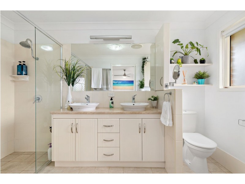 42 Sheaffe Street, Bracken Ridge QLD 4017