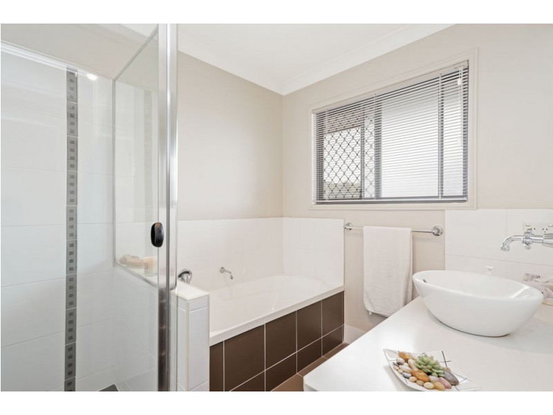 85 Caribou Crescent, Fitzgibbon QLD 4018